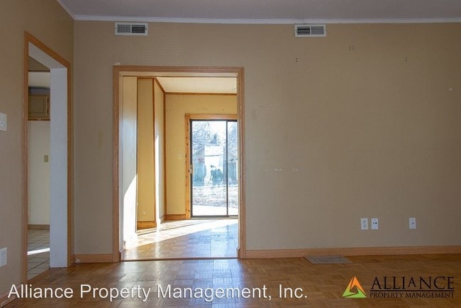 Building Photo - 1 br, 1 bath House - 1219 Pierre St.