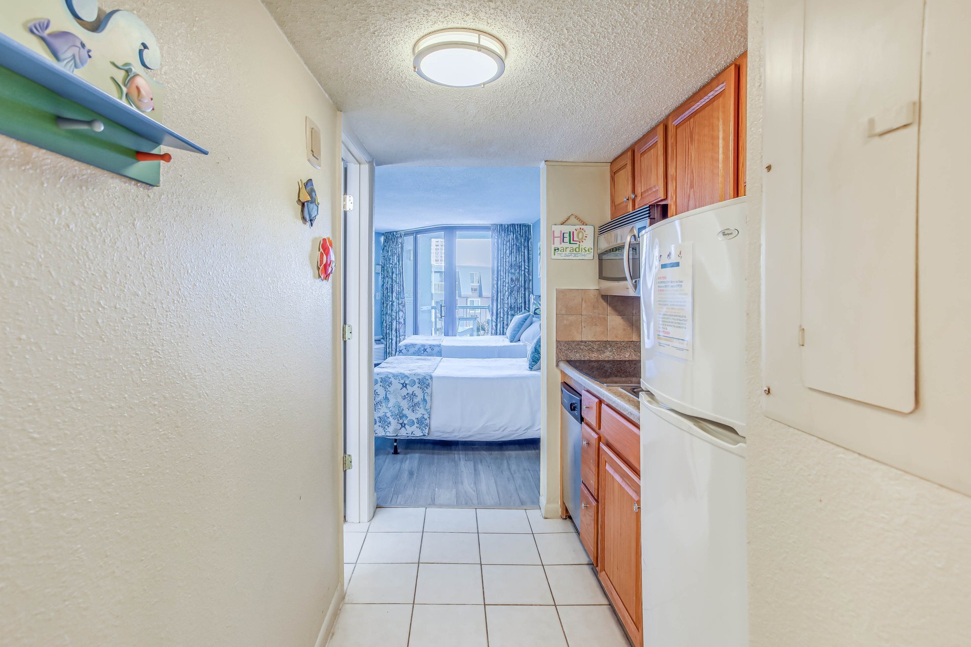 Building Photo - 9550 Shore Dr