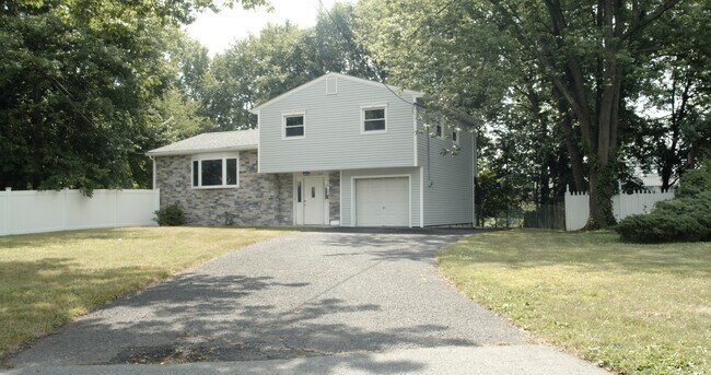 Front View - 1769 Dakota St