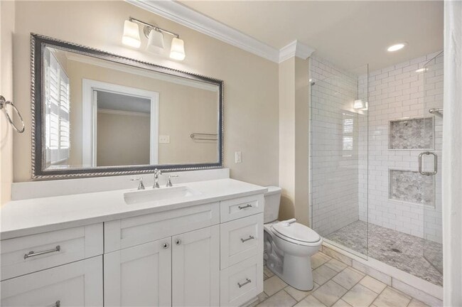 Building Photo - 128 Osner Dr NE