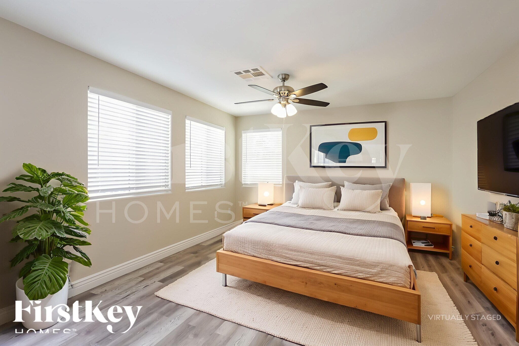 Building Photo - 5681 Woods Crossing St