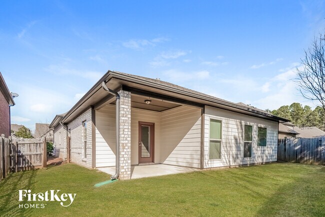 Building Photo - 327 Glen Cross Way