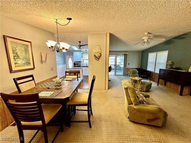 Building Photo - 3165 Bunny Run Dr