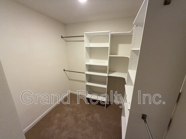 Building Photo - 6474 Churchill Cir