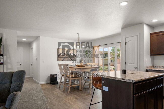 Building Photo - 449 S Laporte Dr