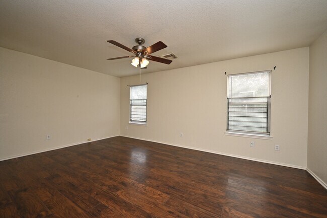 Building Photo - 12518 Sterlingstone Dr