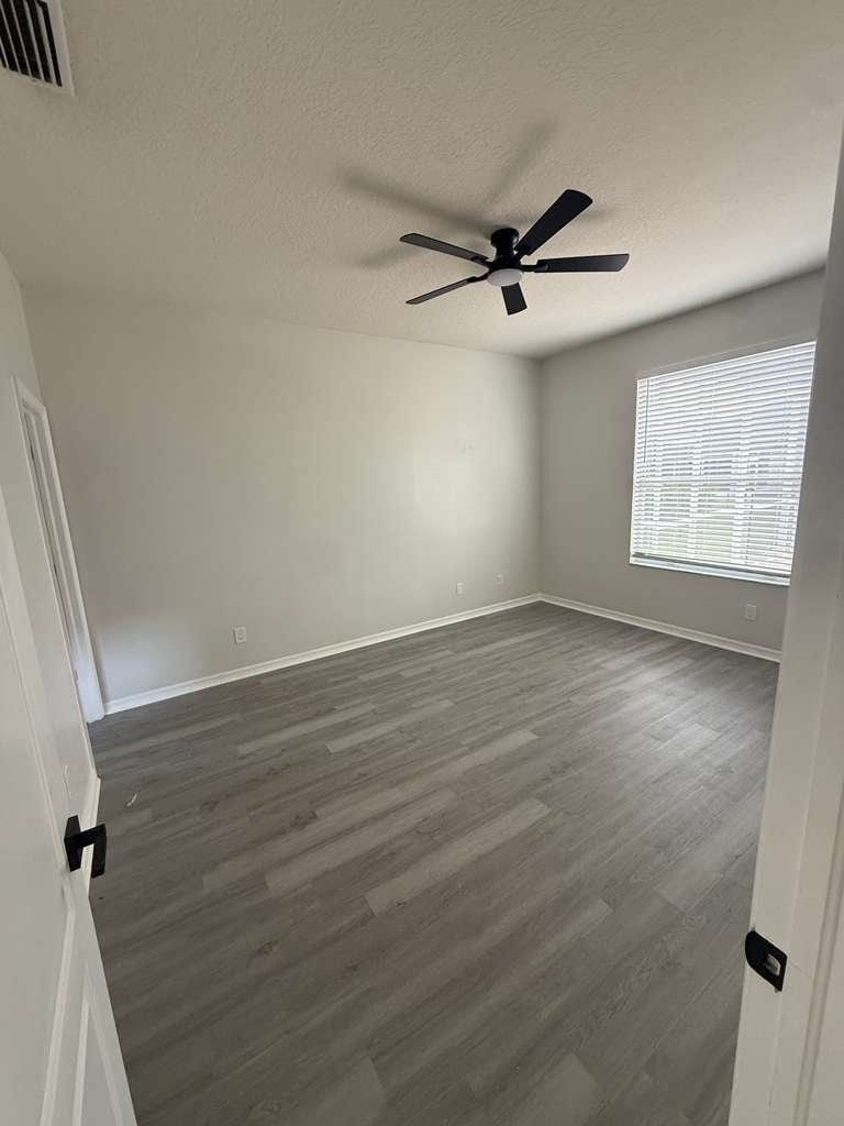 Building Photo - 1819 Lady Palm Ct