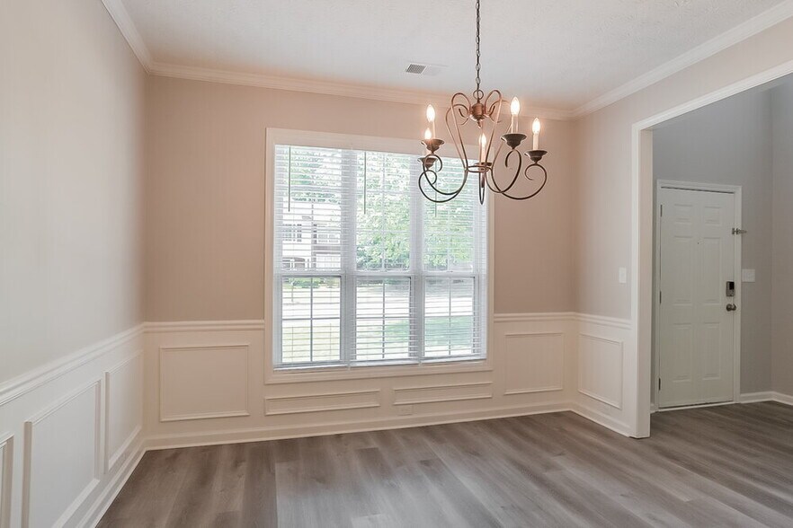 Building Photo - 209 Chamberlyn Ln