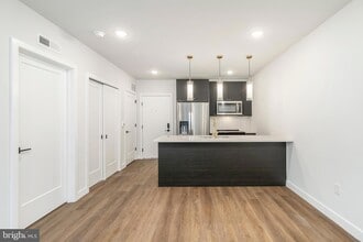 Building Photo - 1102 Germantown Ave