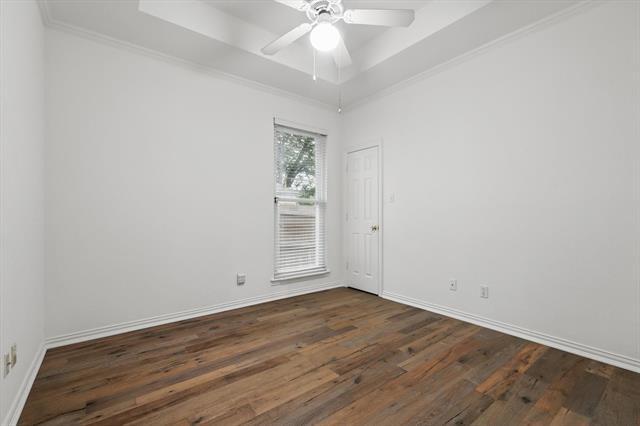 Building Photo - 2413 Oak Brook Dr