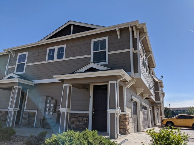 Building Photo - Townhouse for Rent in Parker