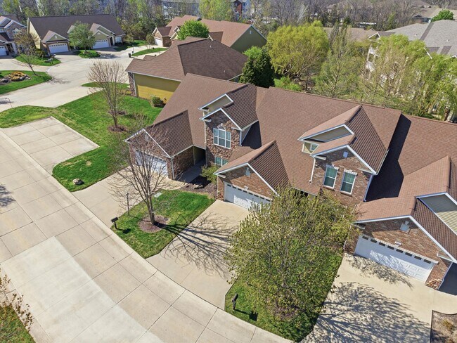 Building Photo - 2409 Boulder Springs Dr