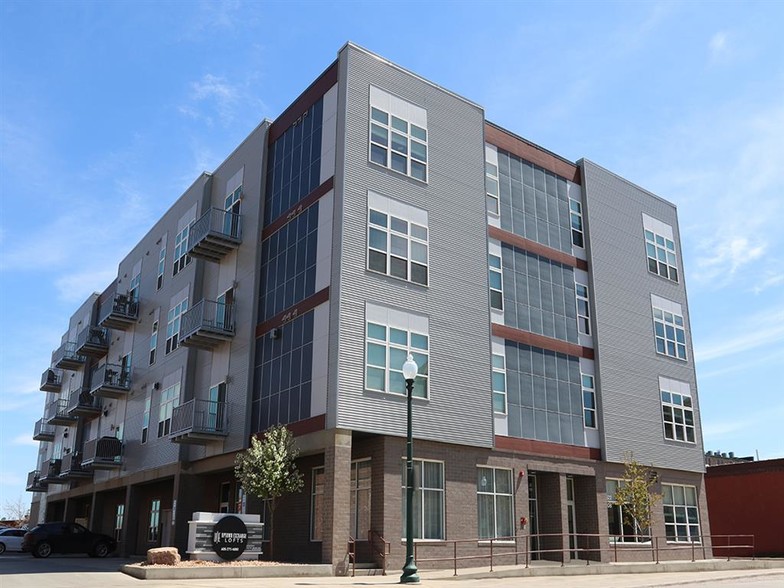 Building Photo - Uptown Exchange Lofts