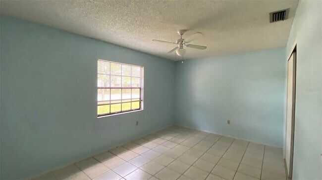 Building Photo - 7846 Royal Hart Dr