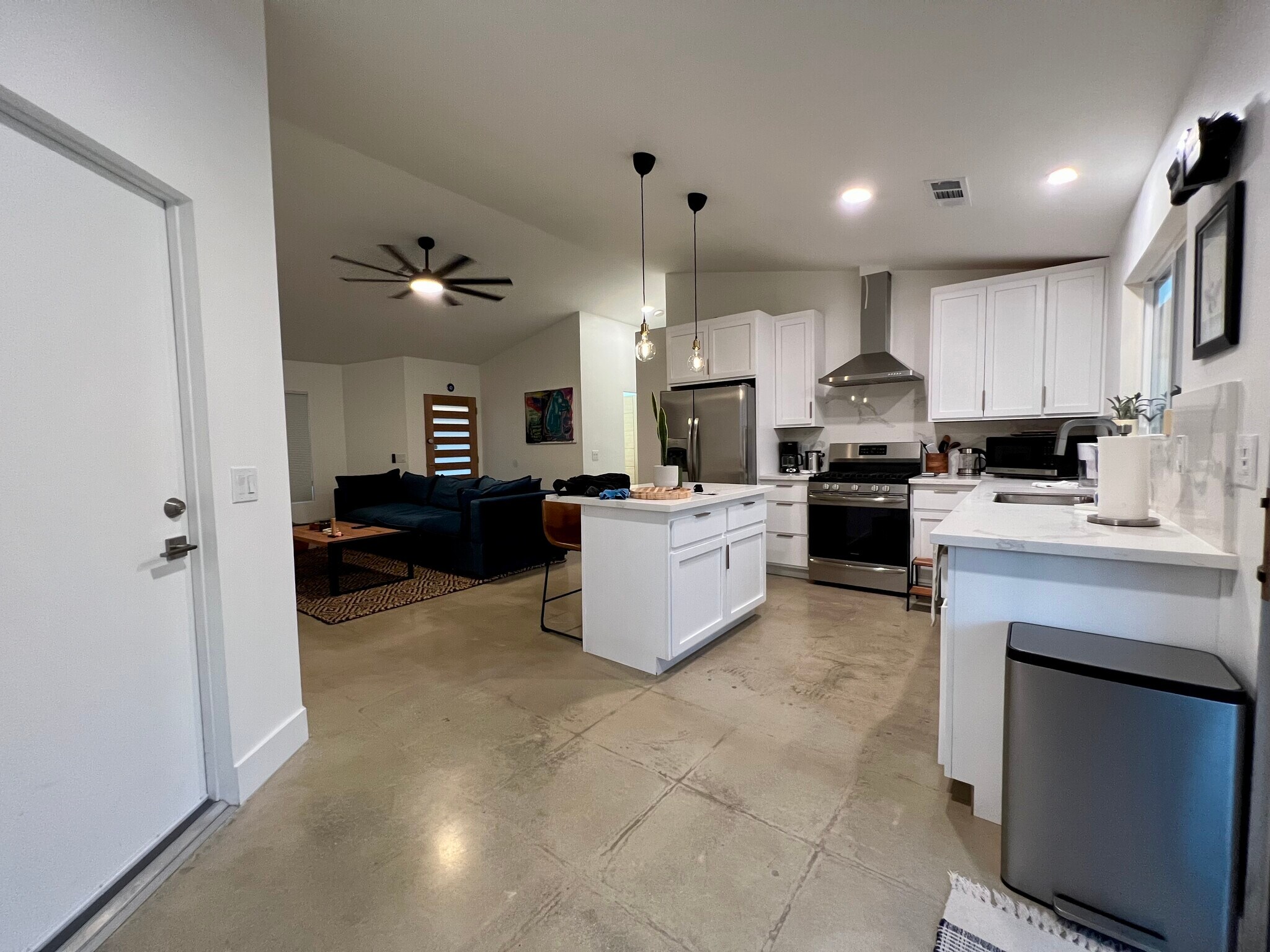 Building Photo - 68245 Empalmo Rd