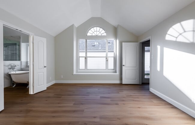 Building Photo - 1814 Morning Glory