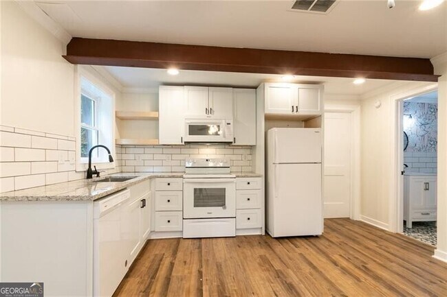 Building Photo - 4932 Rock Haven Dr SW