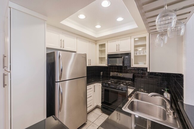 Building Photo - Beautiful Westchester Condominium Rental