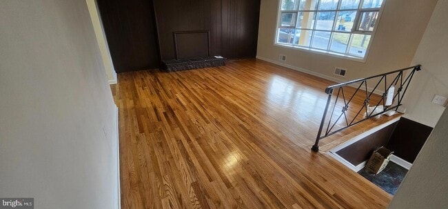 Building Photo - 5616 Old Temple Hill Rd