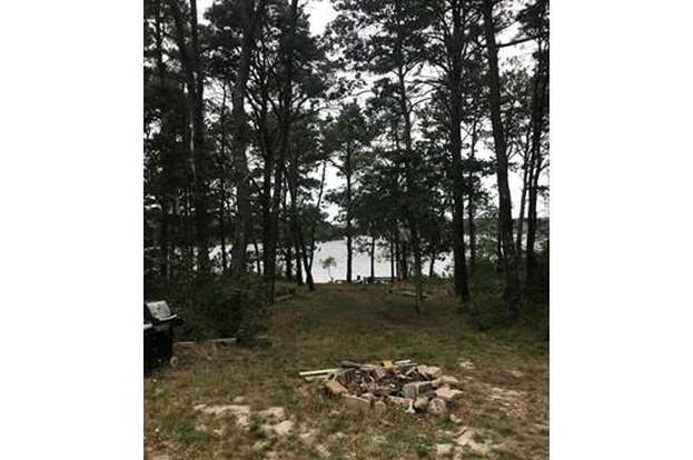 Building Photo - 13 Great Hill Rd