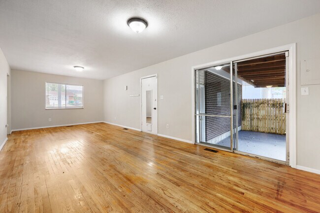 Building Photo - 53 McBurney Blvd