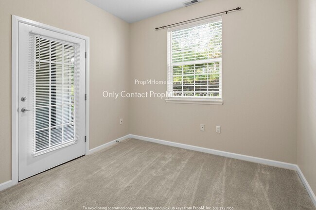 Building Photo - Elegant Condo with Dual Balconies and Spac...