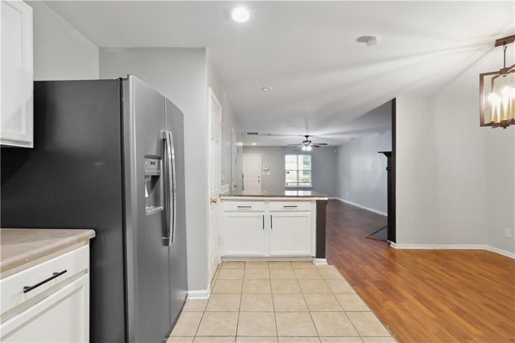 Building Photo - 1823 Devon Dr