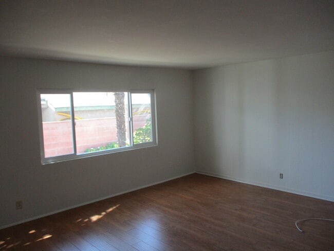 Building Photo - 1251 Prospect Ave
