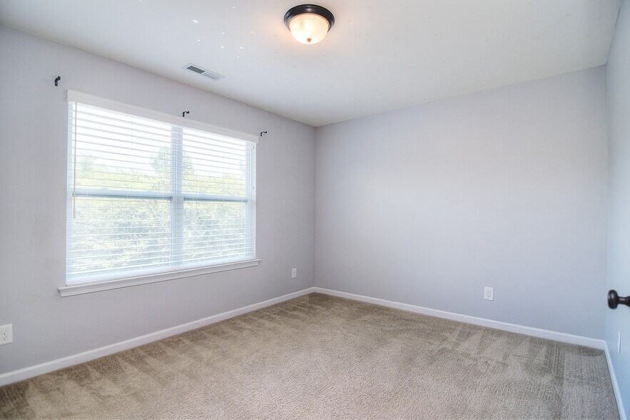 Building Photo - 408 Sweet Shrub Ct NW