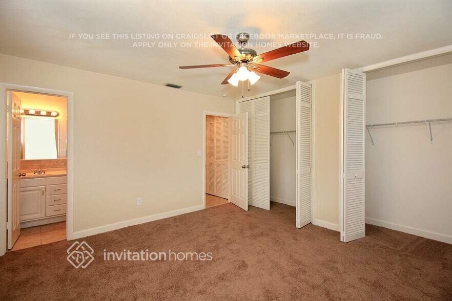 Building Photo - 8800 NW 11th St