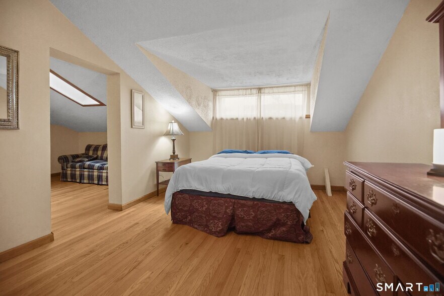 Building Photo - 45 W North St