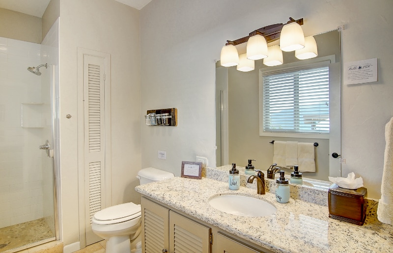 Building Photo - 31095 US-40