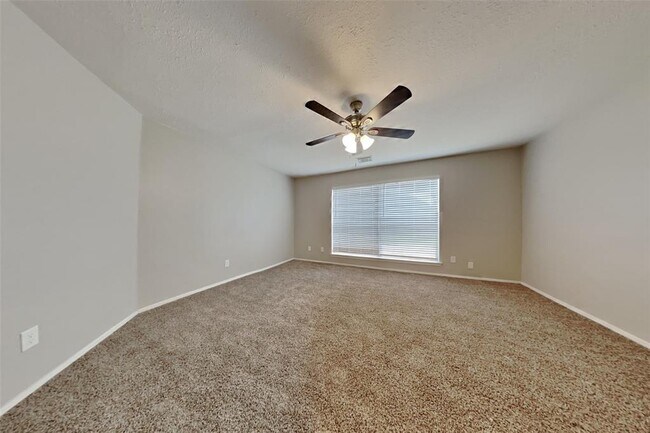 Building Photo - 4826 Pecan Grove Dr