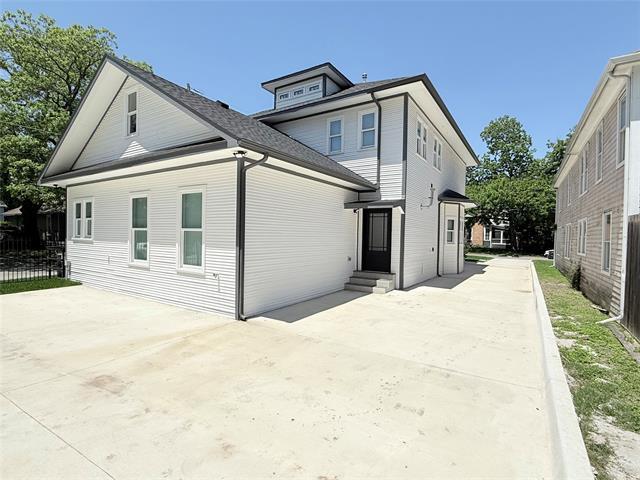 Building Photo - 4602 Sycamore St