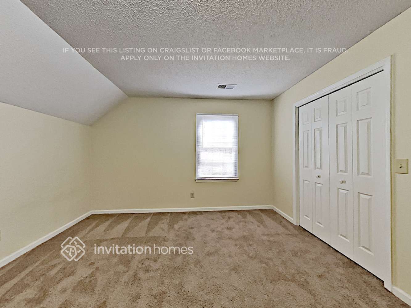 Building Photo - 2412 Westport Cir