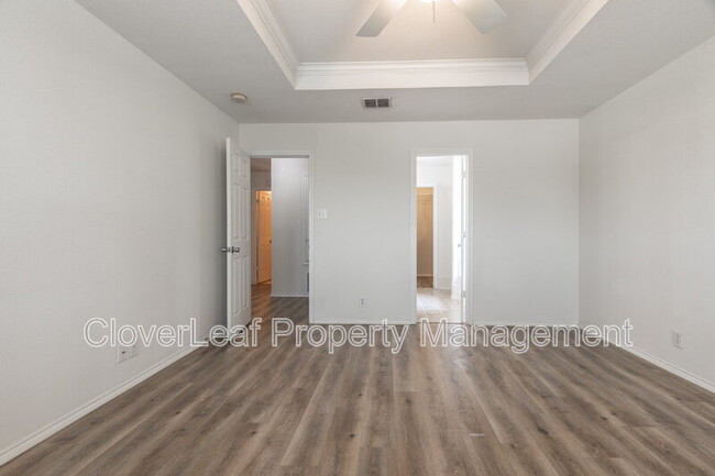 Building Photo - 12411 Penny Royale