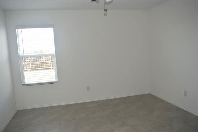 Building Photo - 5532 Timber Pt Dr