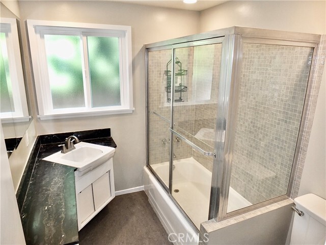 Building Photo - 617 Sandpiper Dr