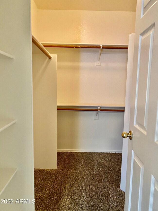 Building Photo - 3848 N 3rd Ave