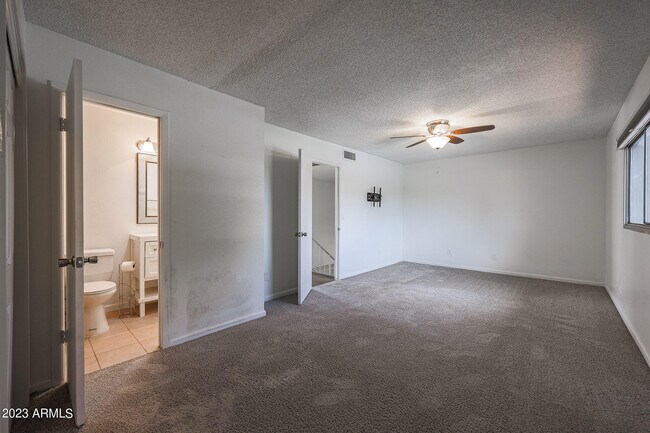 Building Photo - 3868 N 30th St