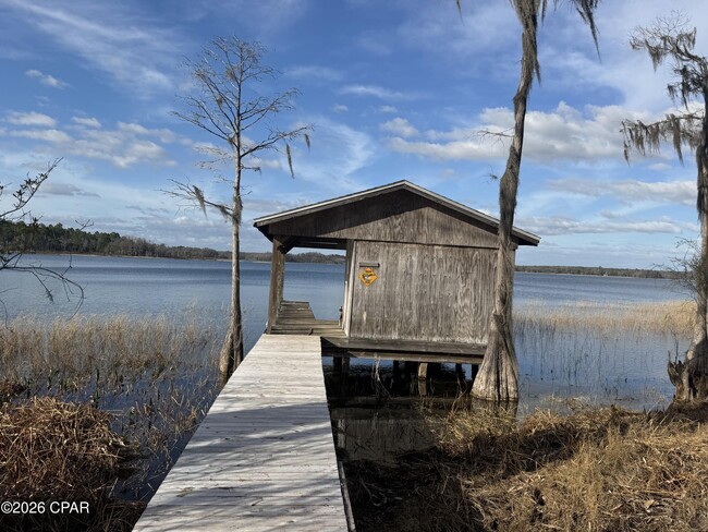 Building Photo - 3158 Lucas Lake Rd