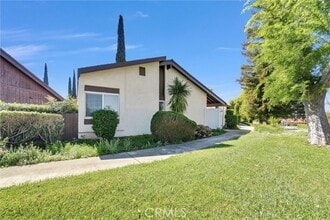 Building Photo - 36156 Senna Cir