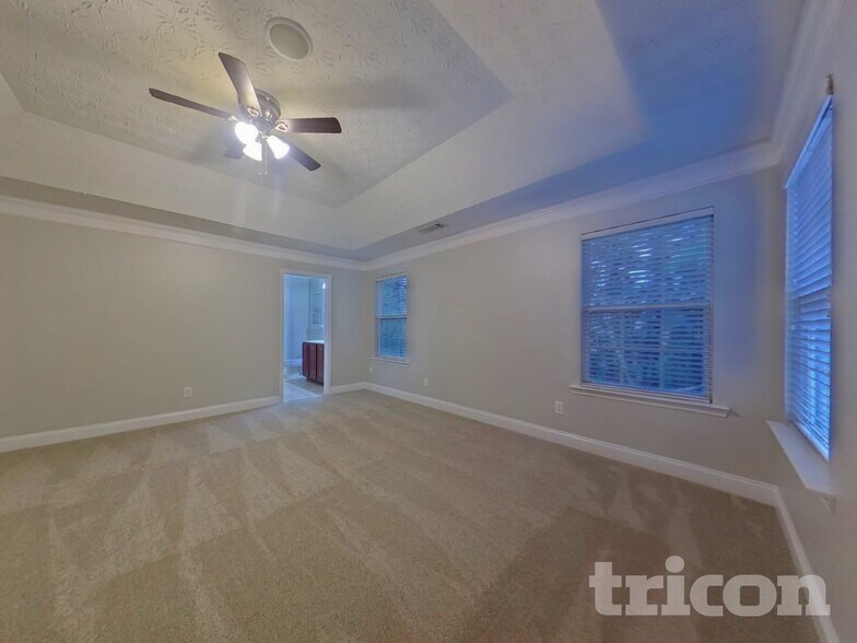 Building Photo - 2794 Jordan Ln