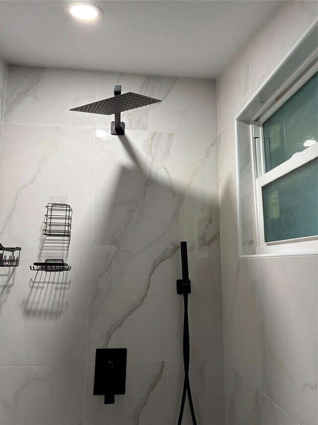 Building Photo - 2816 NW 7th St