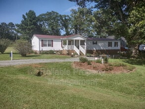 Building Photo - 1070 Lynch Rd