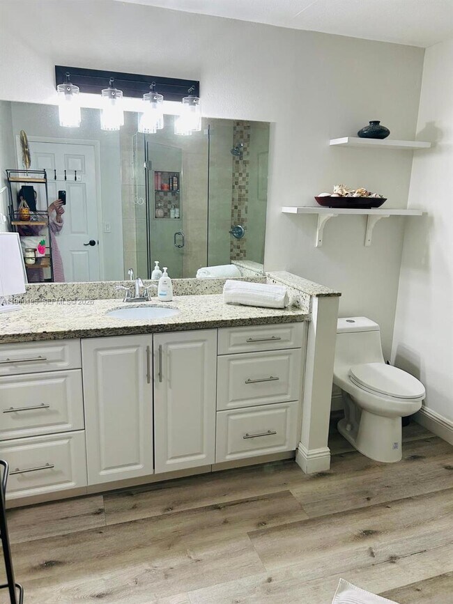 Building Photo - 7039 SW 115th Pl