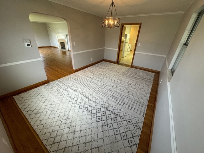 Building Photo - 3 Bedroom- Upper Arlington