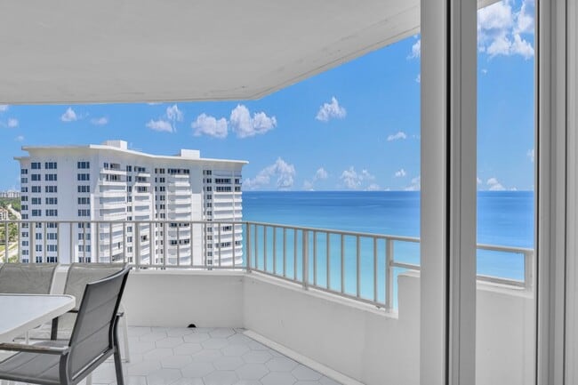 Building Photo - 550 S Ocean Blvd