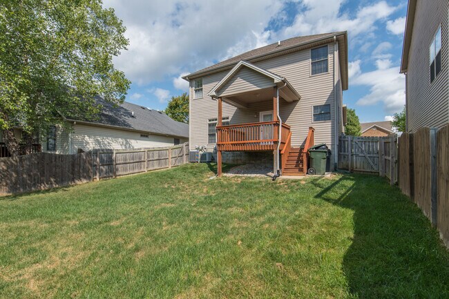 Building Photo - 3056 New River Pl