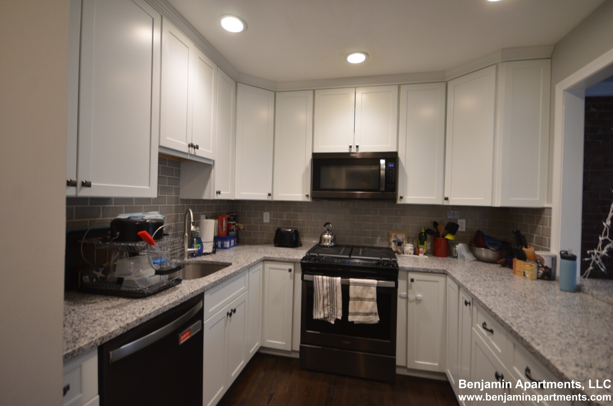 Building Photo - 60 Florida St